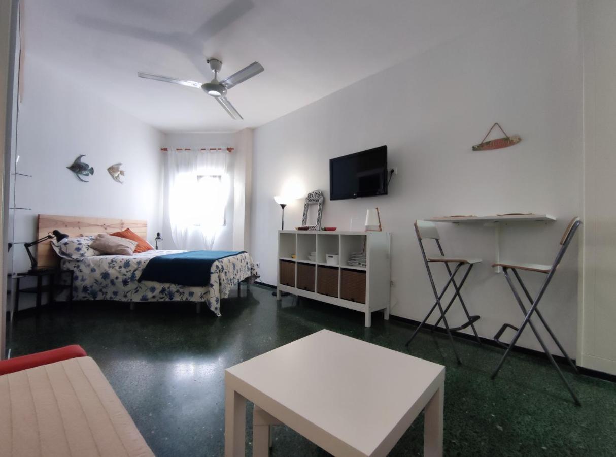Estudio Interior En Playa De Las Canteras Appartement Las Palmas Buitenkant foto